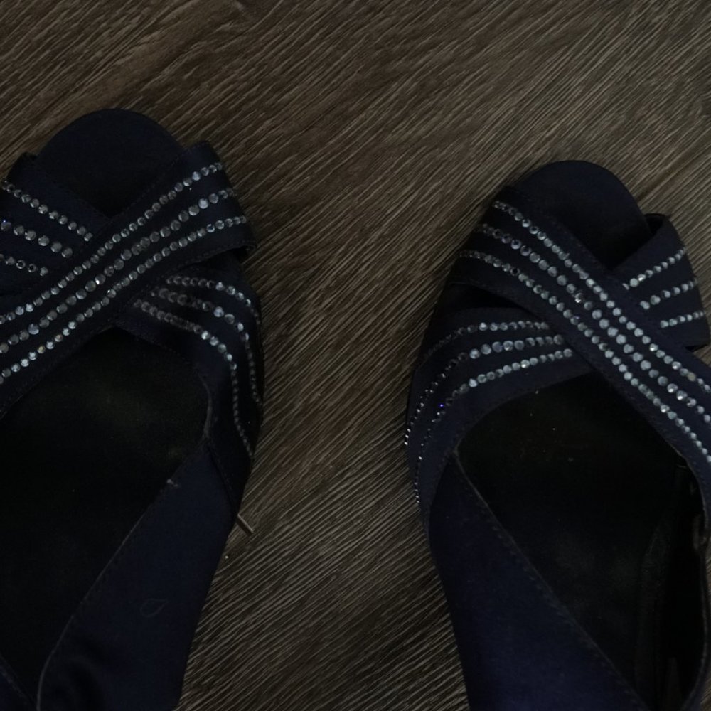 Midnight blue slingbacks - Picture 4 of 4